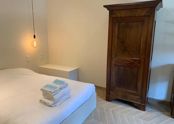 Chez Marie - Centre - Parking Prive - Hospices Panzió 4*